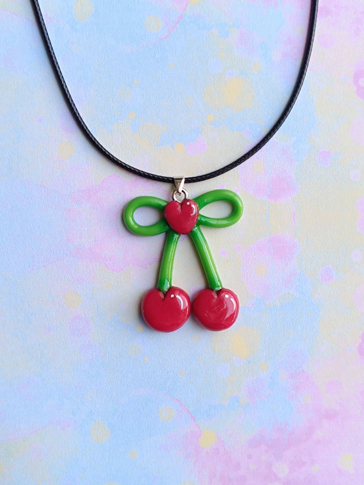 Collar Guindas corazon